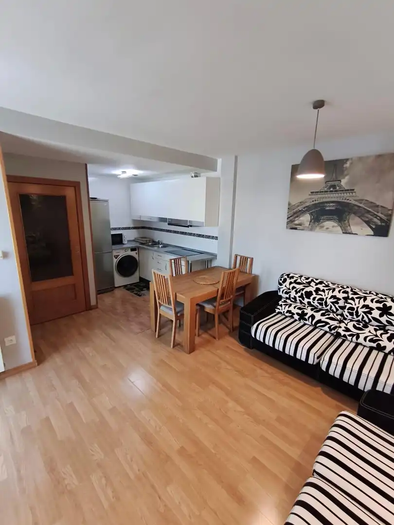 Piso con ascensor en venta en Valdepeñas, imagen 4