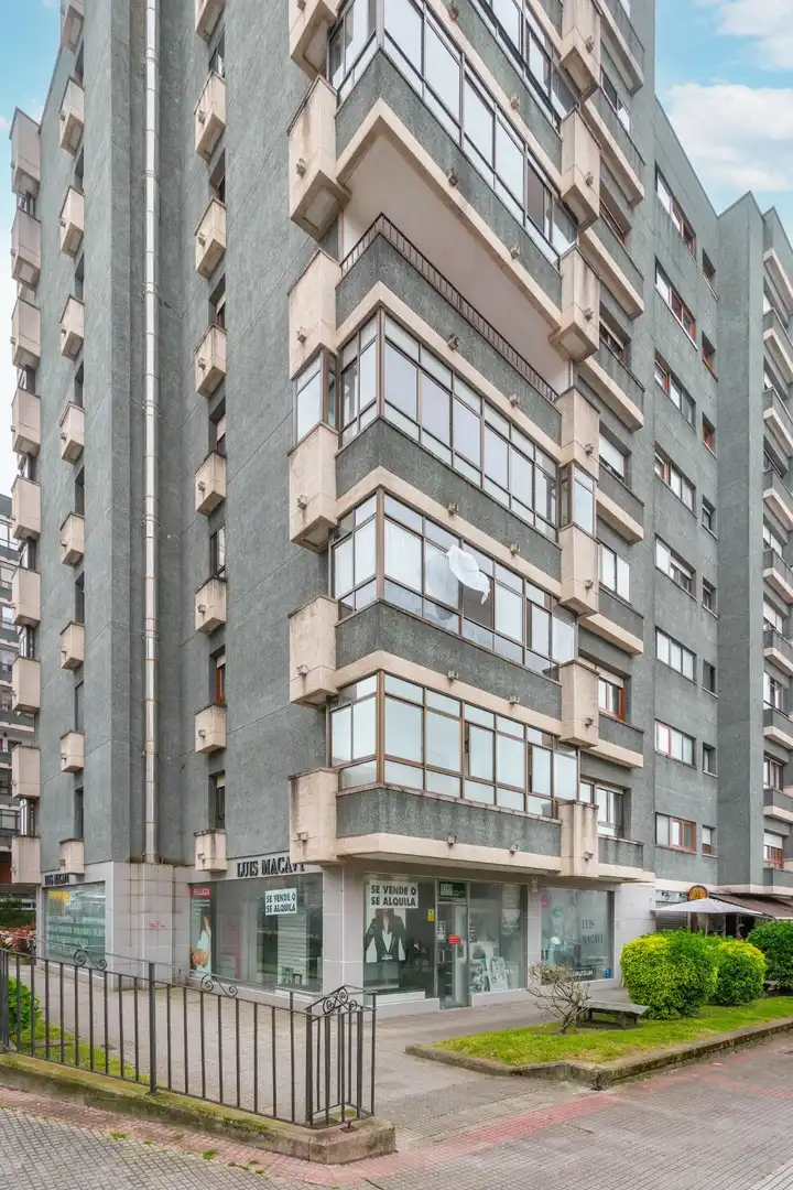Local comercial en venda a Avenida Eysines 14, imagen 5