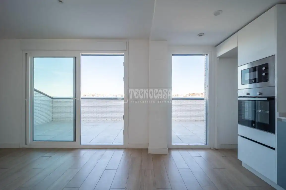 Habitación de Piso de alquiler en Rivas-Vaciamadrid con Calefacción, Alarma y Domótica