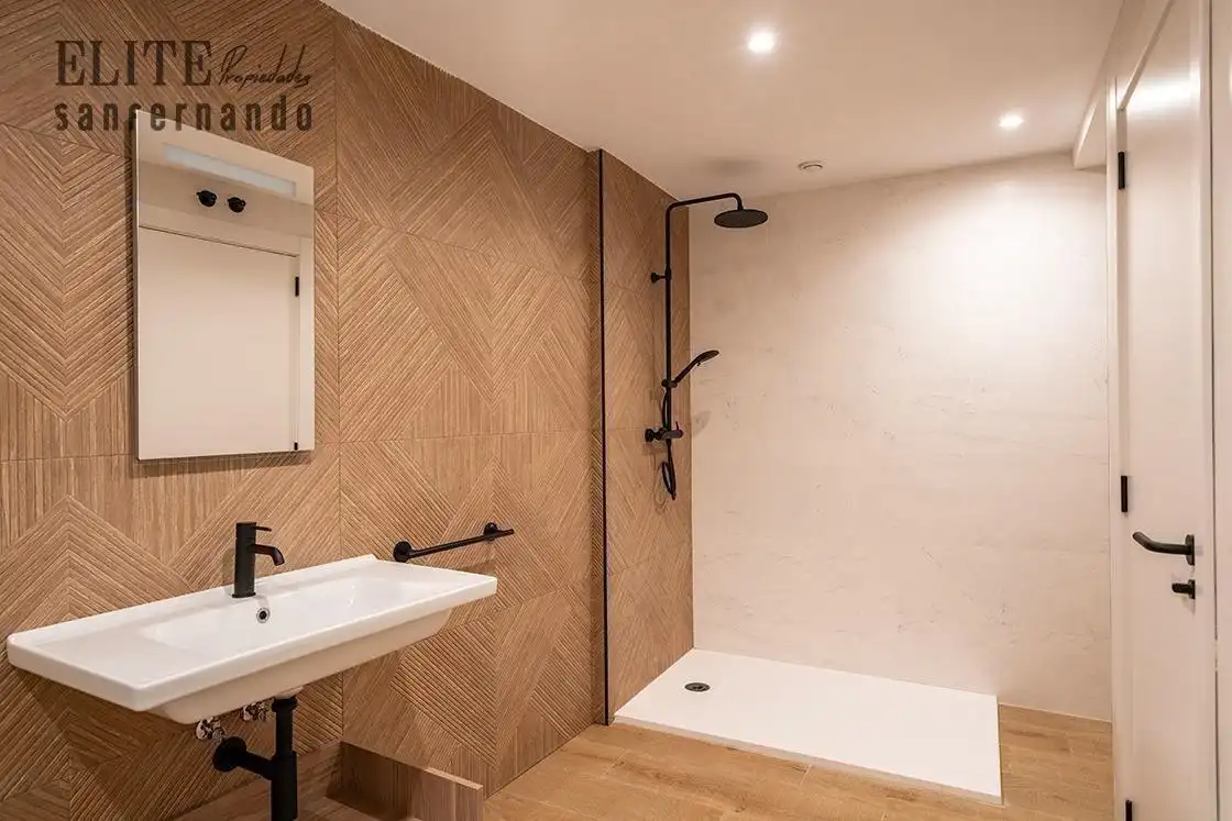 Baño de Casa o chalet en venta en Suances con Calefacción, Jardín privado y Piscina