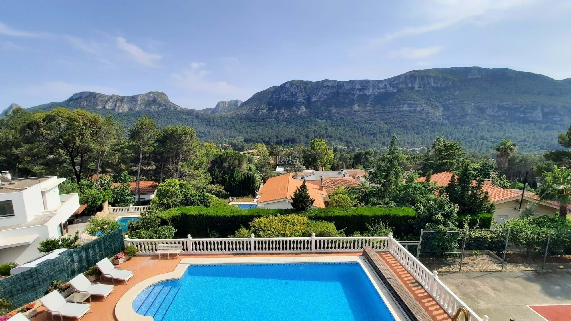 Vista exterior de Casa o xalet en venda en Barx amb Aire condicionat, Calefacció i Terrassa