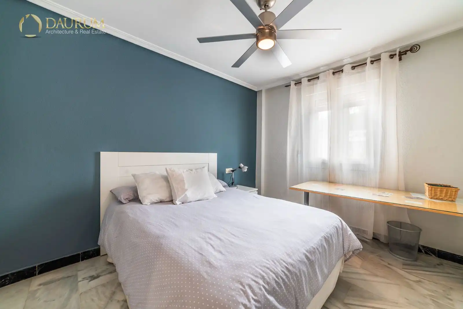 Schlafzimmer von Maisonette zum Verkauf in San Juan de Aznalfarache mit Klimaanlage, Heizung und Terrasse