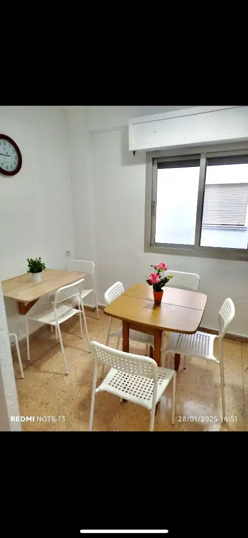 Esszimmer von Wohnung zur untervermieten in Valencia mit Klimaanlage, Heizung und Möbliert