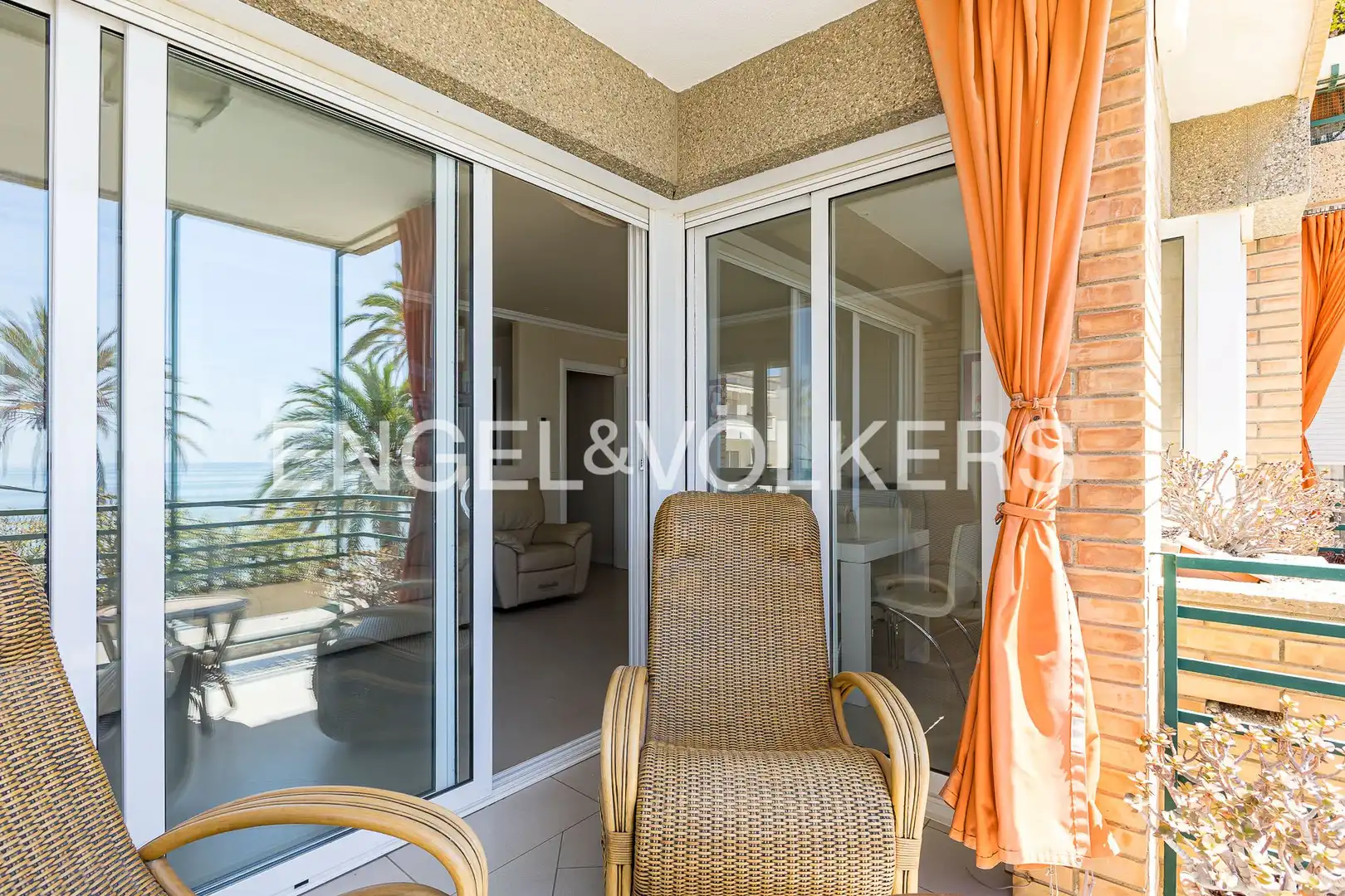 Terraza de Piso de alquiler en Cubelles con Aire acondicionado, Calefacción y Terraza