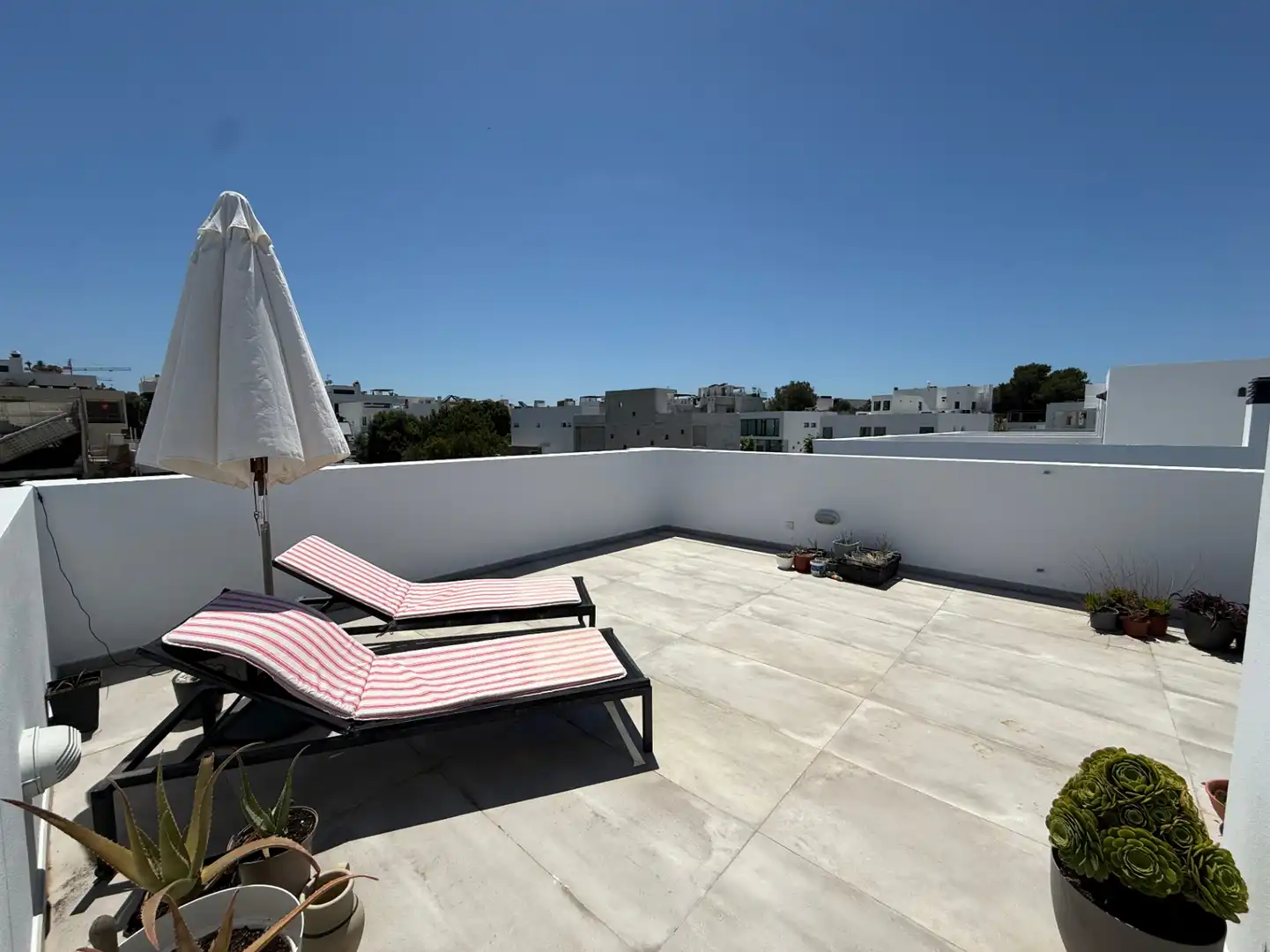 Terrace of Houses for sale in Santa Eulària des Riu  with Air Conditioner, Heating and Terrace