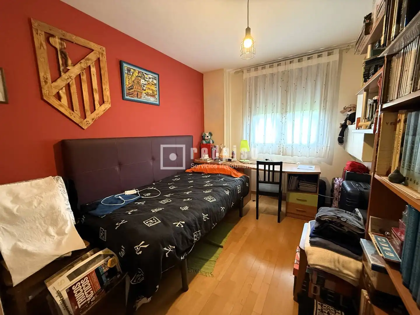 Dormitori de Pis en venda en Madrid amb Calefacció, Jardí privat i Traster