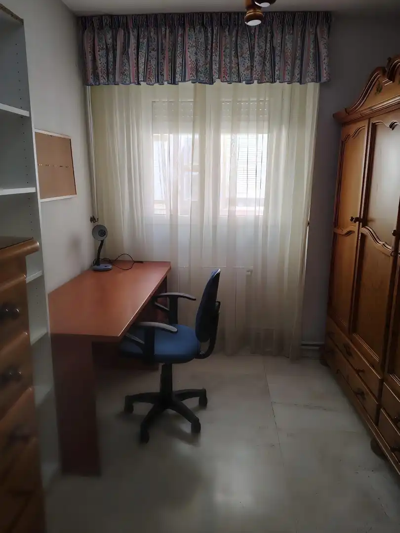 Flat with lift to rent in Calle NUEVA DE SAN ANTON, imagen 23