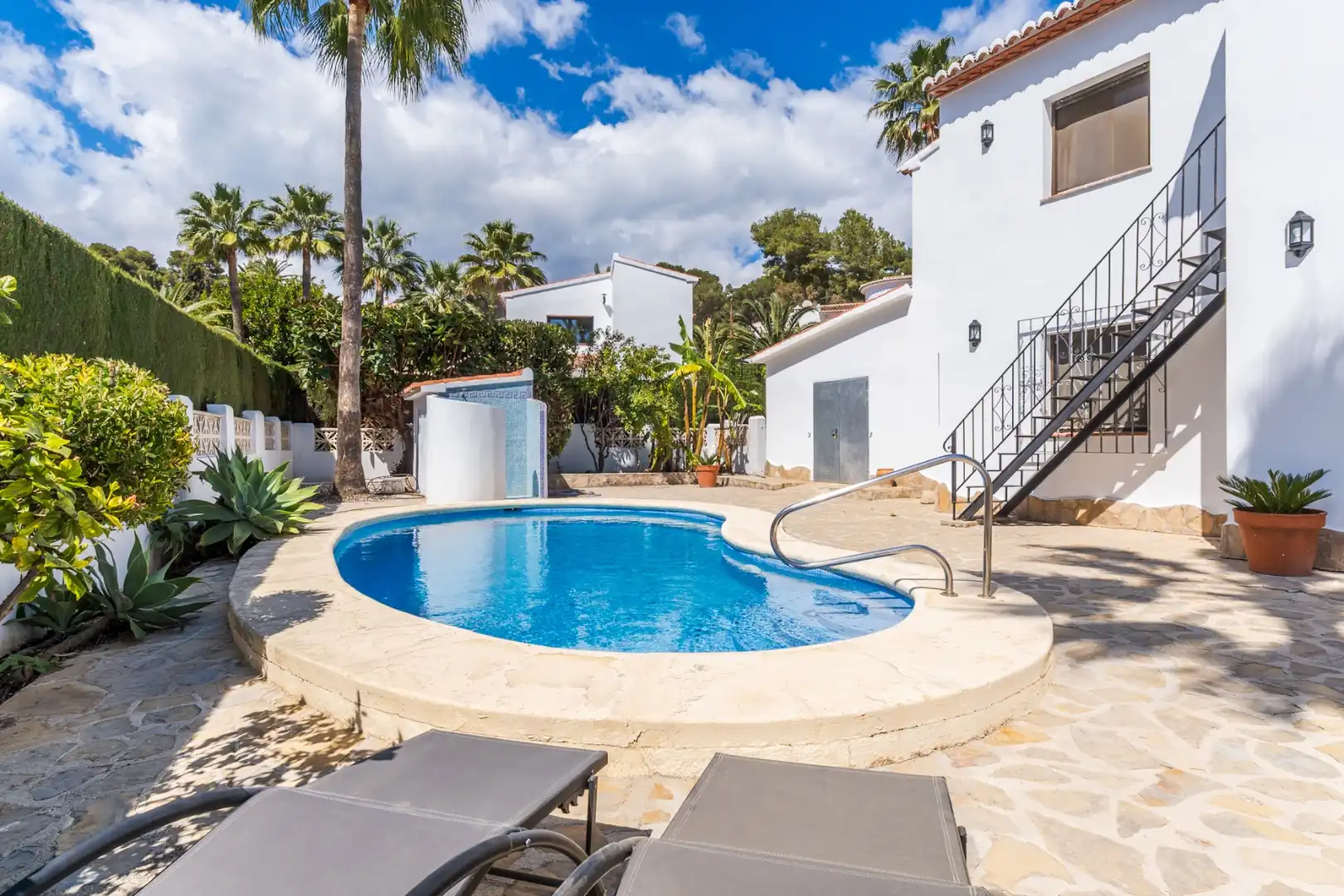 Außenansicht von Haus oder Chalet zum Verkauf in Moraira mit Klimaanlage