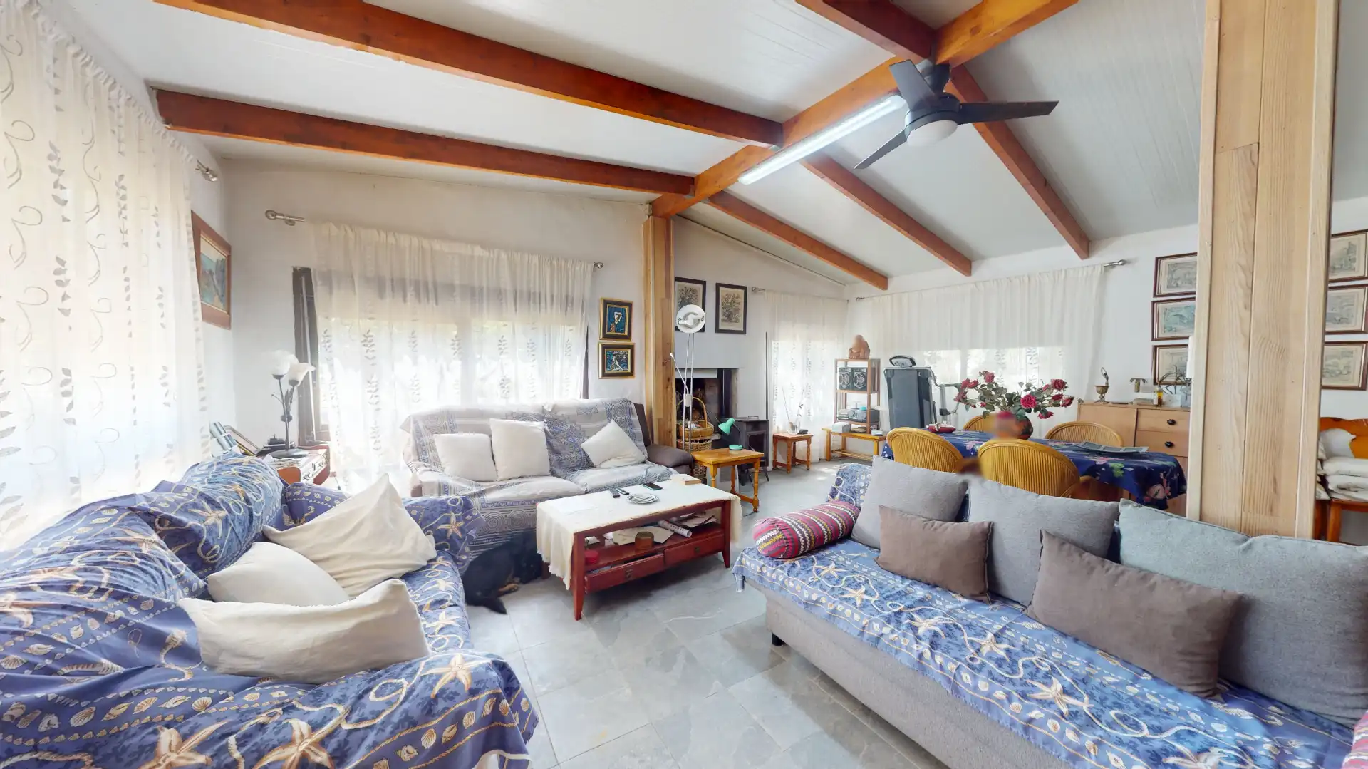 Sala d'estar de Casa o xalet en venda en Biar amb Aire condicionat, Jardí privat i Piscina
