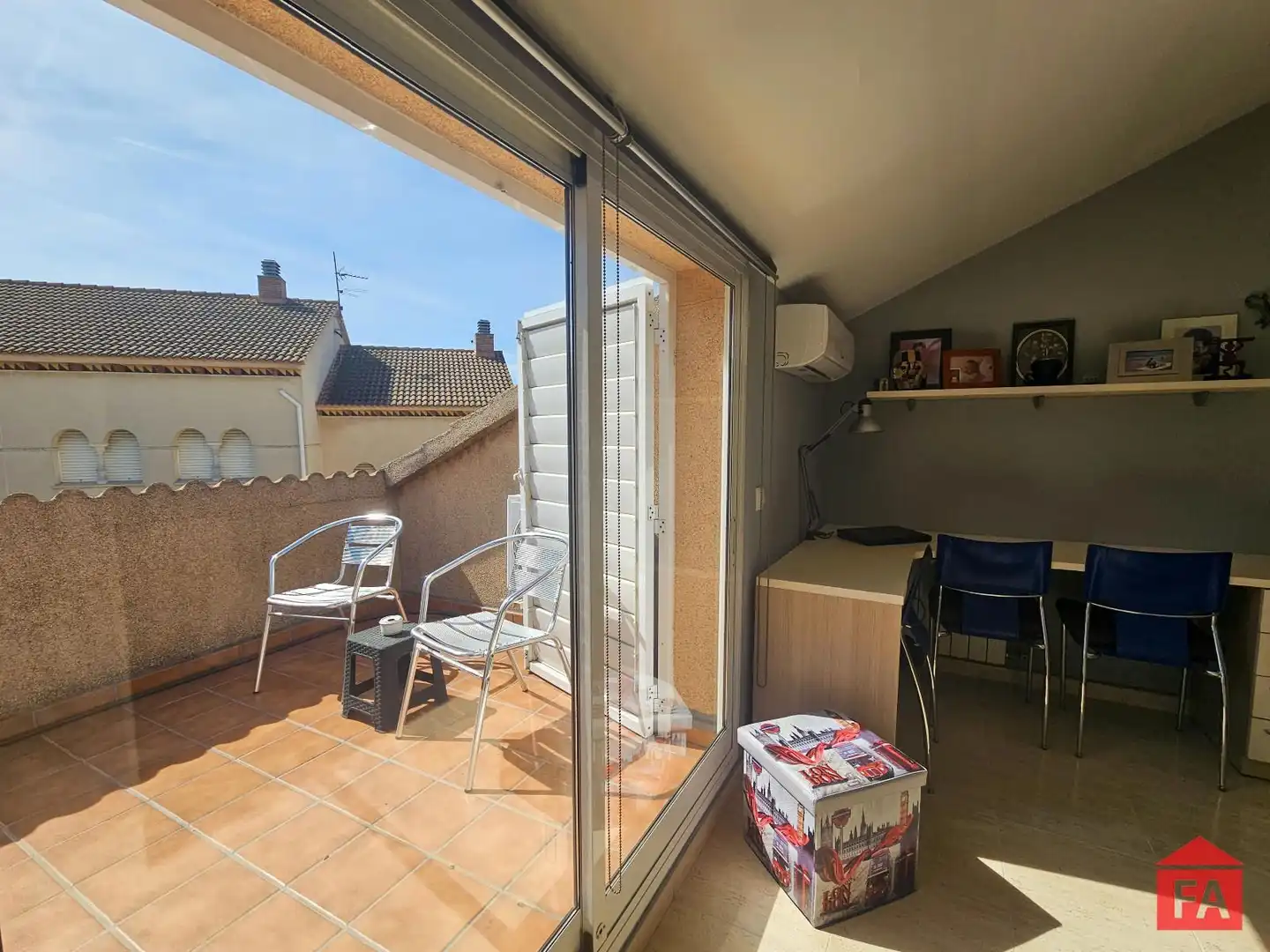 Balcony of Detached homes for sale in El Vendrell  with Air Conditioner, Heating and Terrace