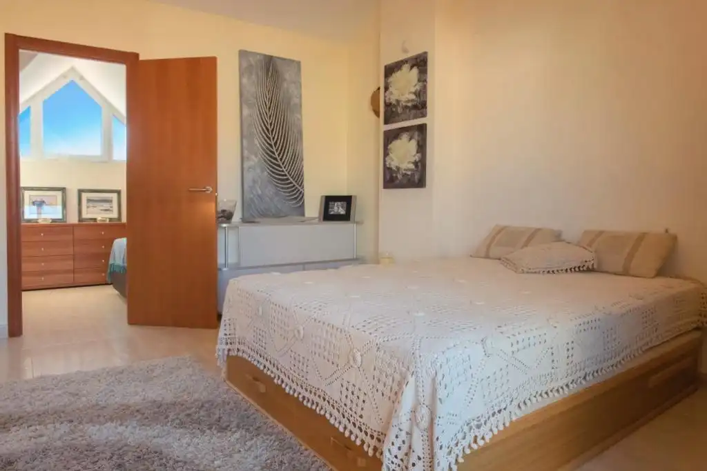 Habitación de Casa adosada en venta en Calafell