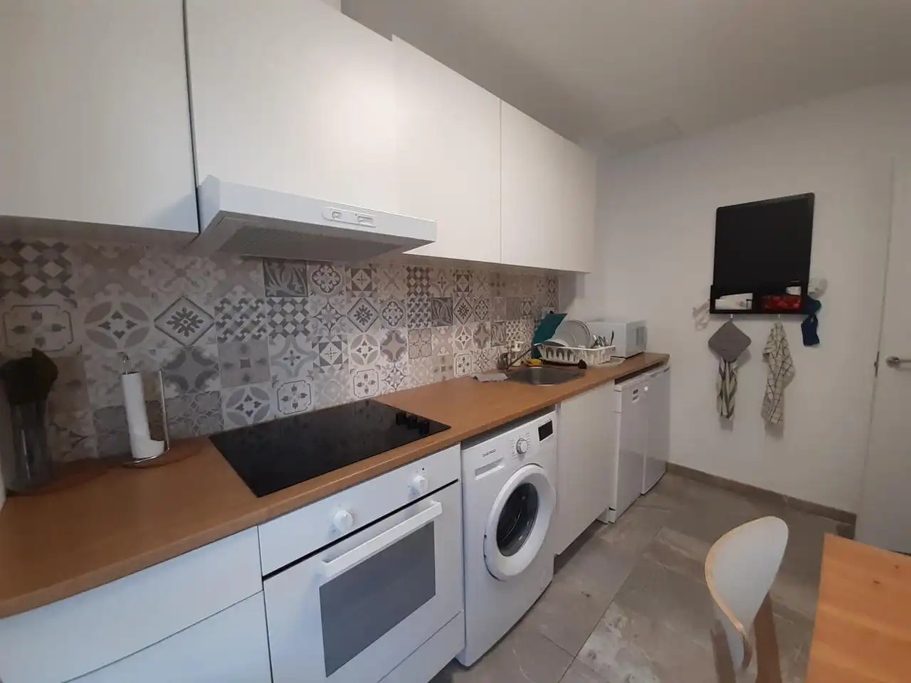 Cocina de Piso para compartir en Teruel con Calefacción, Parquet y Amueblado