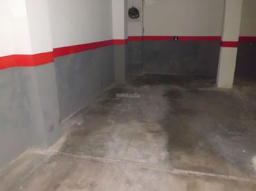 Individual en venta en Carrer d'Albocàsser 27