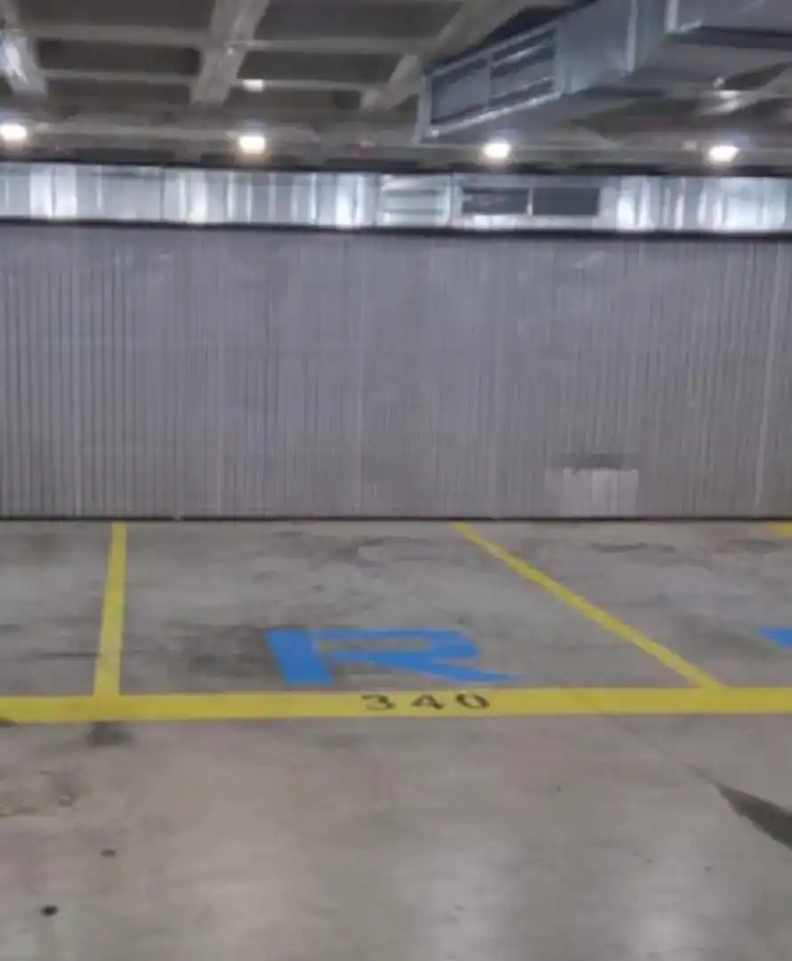 Aparcament de Garatge en venda en Centro