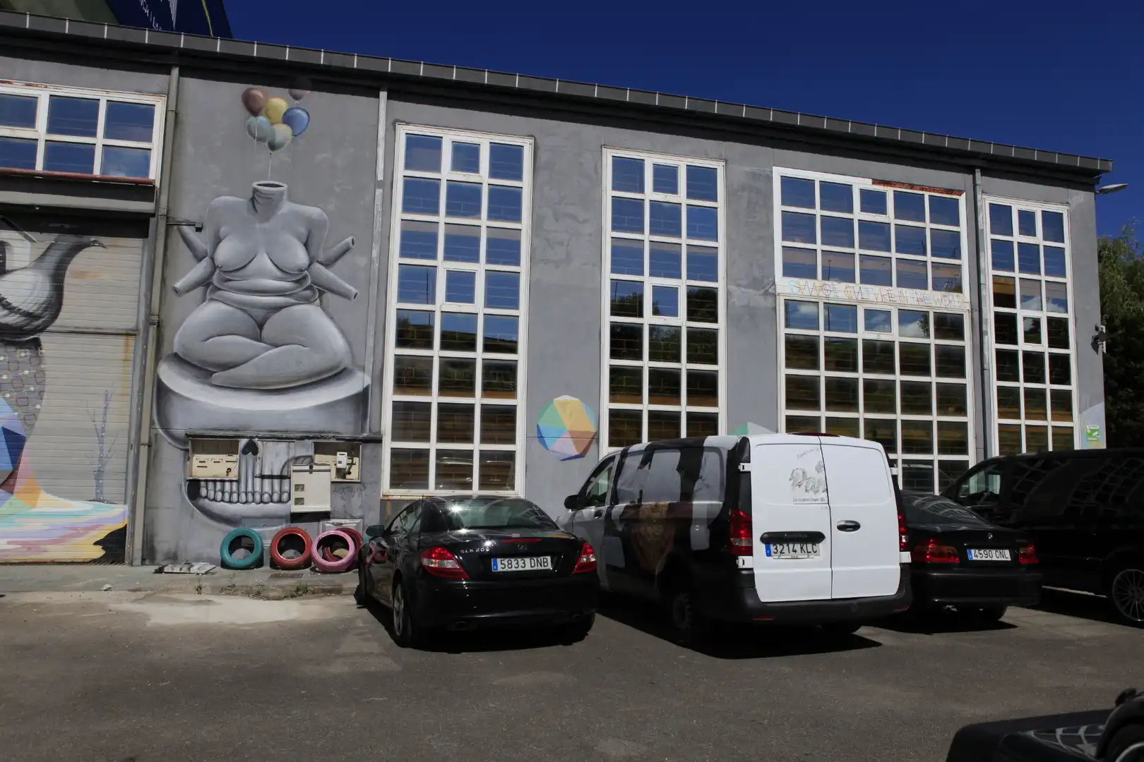 Vista exterior de Nave industrial en venta en Camargo