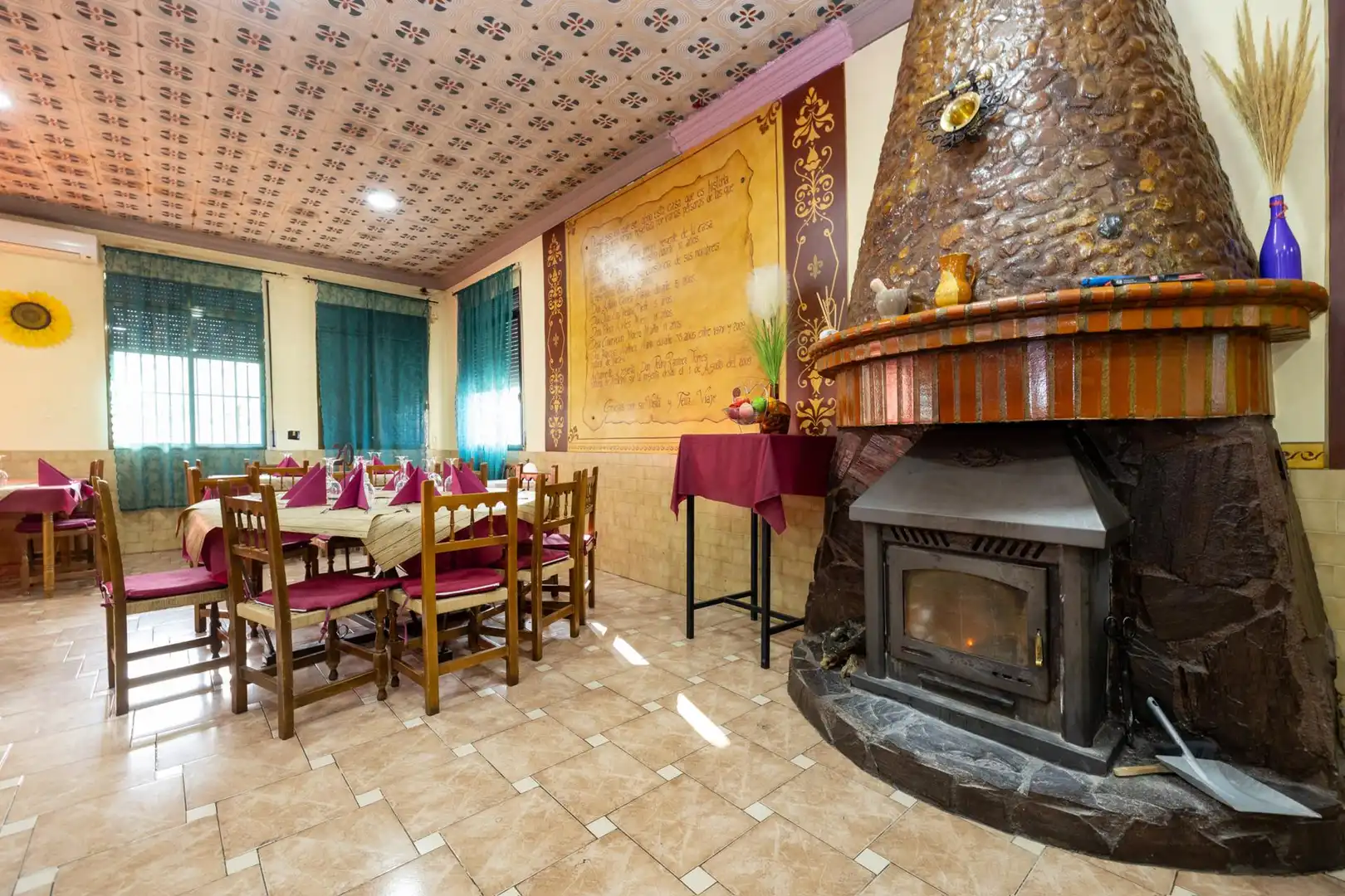 Comedor de Local en venta en Huélago
