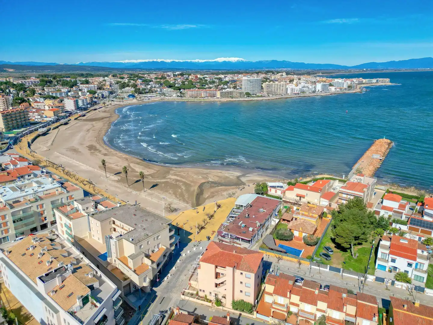 Außenansicht von Wohnungen zum Verkauf in L'Escala mit Terrasse und Möbliert