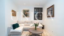 Living room of Flat for sale in  Madrid Capital  with Air Conditioner, Heating and Storage room