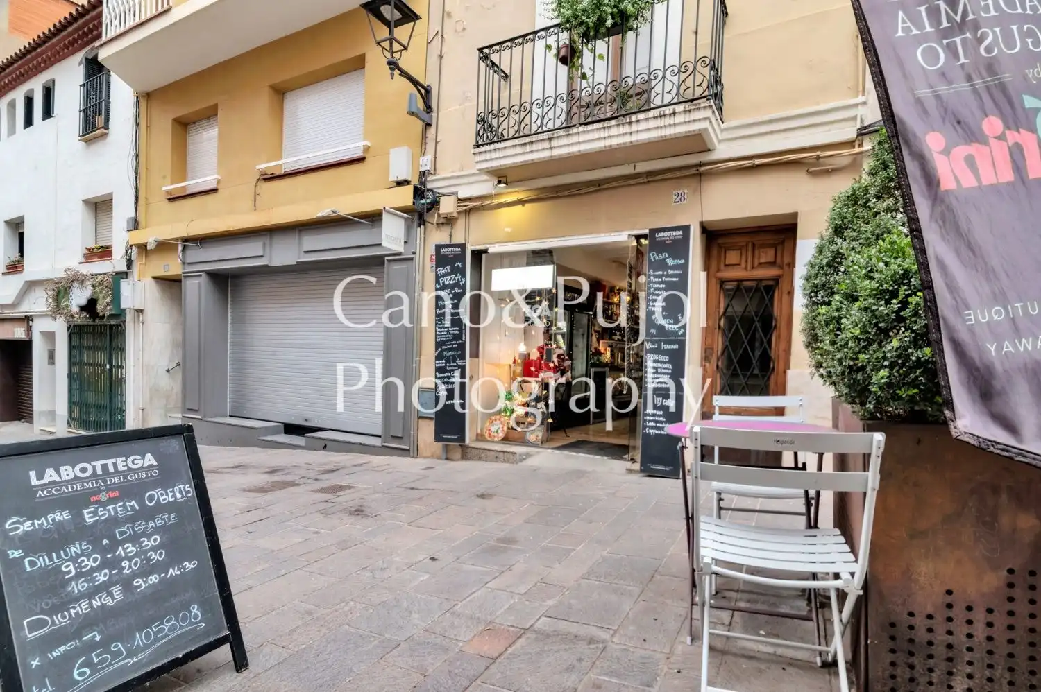 Local comercial en alquiler en Centre - Estació, imagen 2