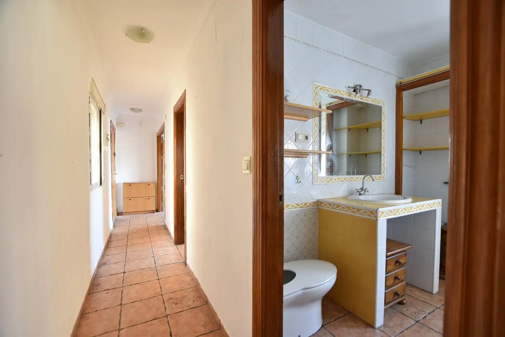 Flat for sale in Granada  with Balcony