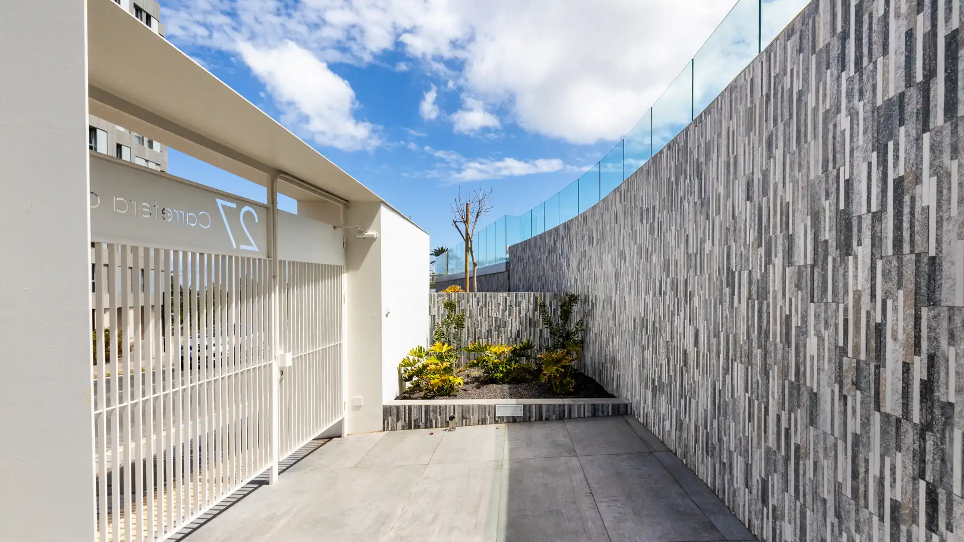 Vista exterior de Pis en venda en Las Palmas de Gran Canaria amb Jardí privat, Terrassa i Traster