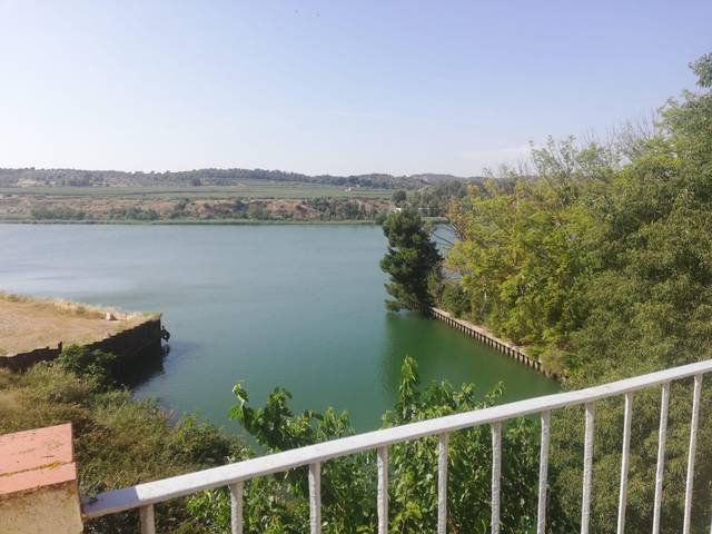 Local comercial en Venta en Flix