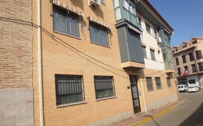 Exterior view of Duplex for sale in Casarrubios del Monte