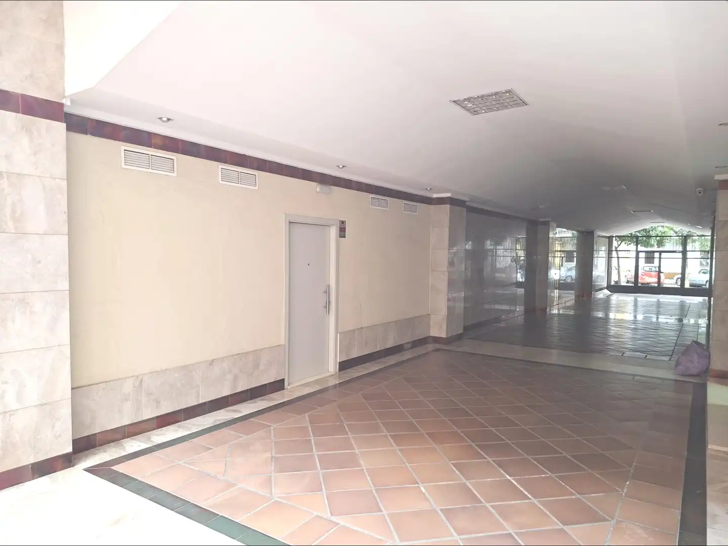Local en venta en Sevilla con Aire acondicionado