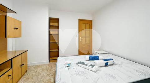 Foto 2 de Pis per a compartir a Zalamea, Simancas,  Madrid Capital