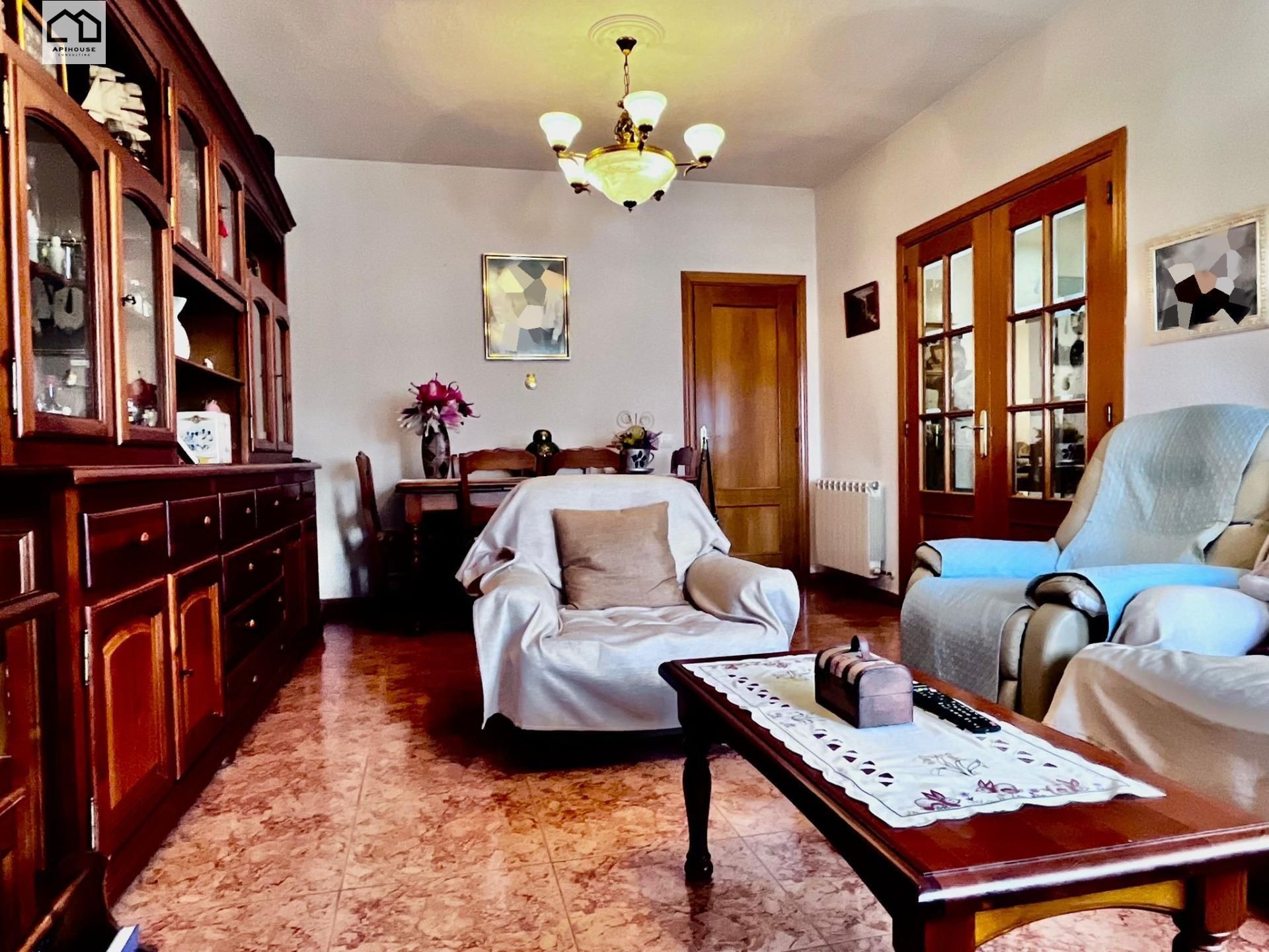 Sala d'estar de Casa o xalet en venda en Otero