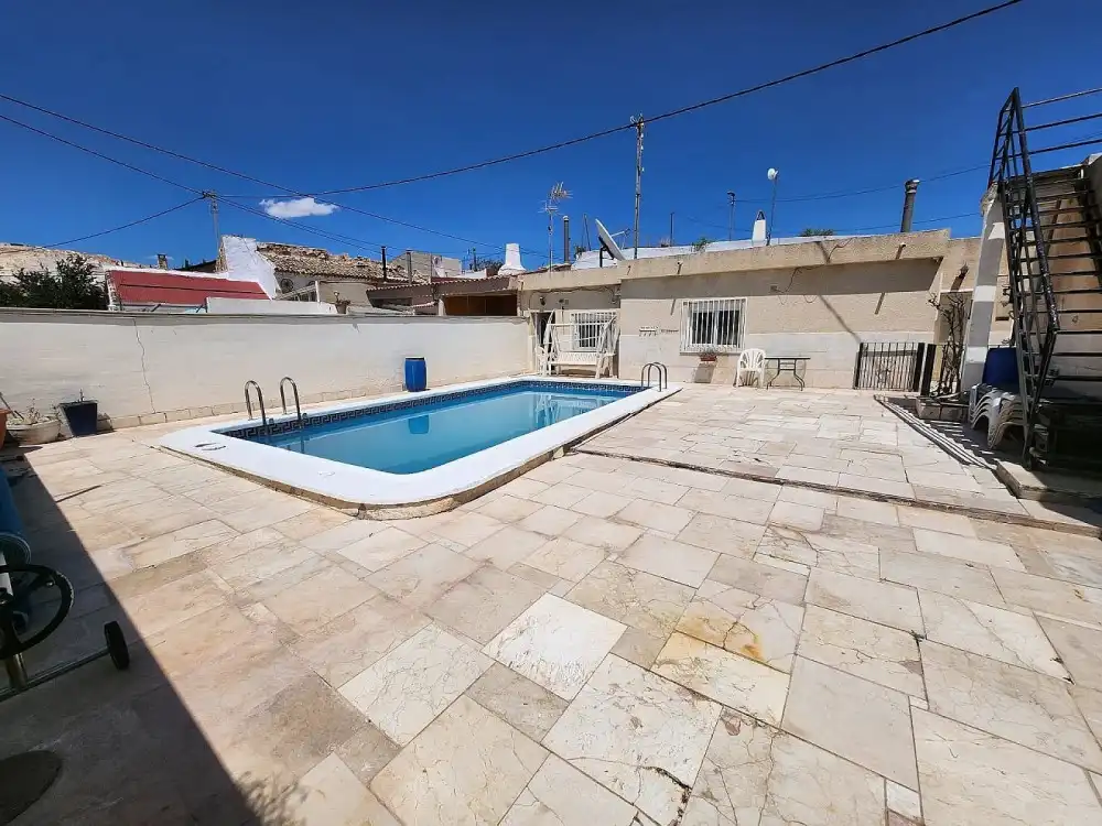 Piscina de Casa o chalet en venta en Algueña