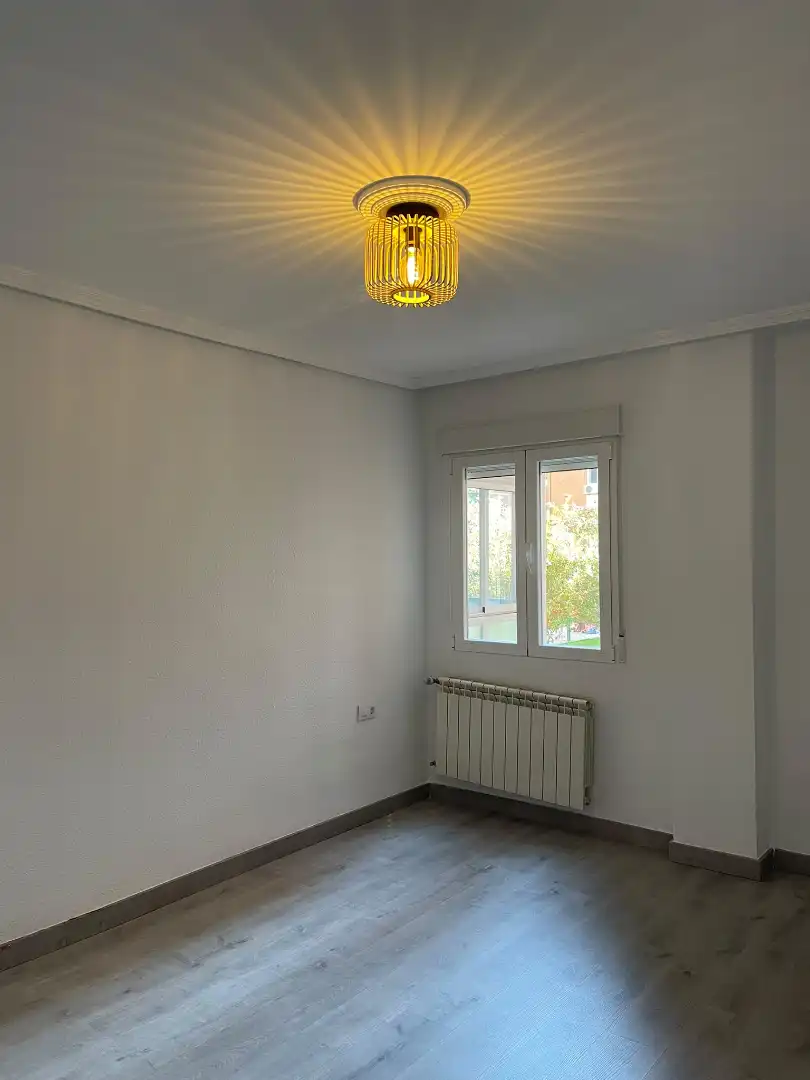 Flat to rent in Rodrigo Alemán, imagen 6