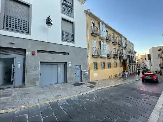 Vista exterior de Garatge en venda en Málaga