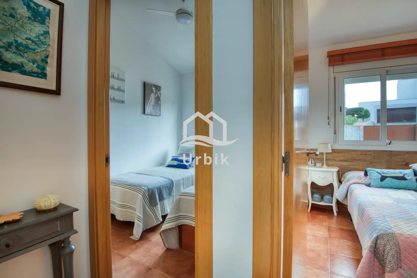 Habitación de Casa adosada en venta en Castell d'Aro, Platja d'Aro i s'Agaró con Aire acondicionado, Calefacción y Jardín privado
