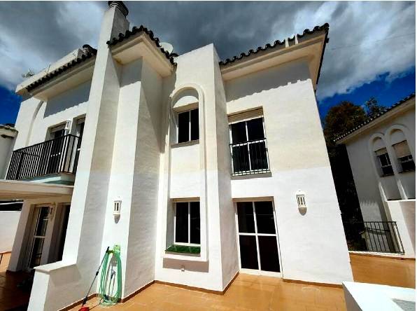 Casa-chalet en Venta en Centro Histórico