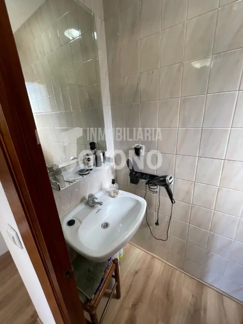Baño de Casa o chalet en venta en Ollauri con Calefacción, Jardín privado y Parquet