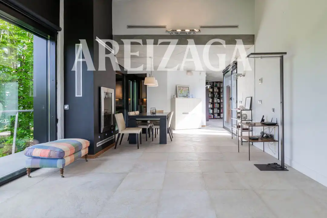Sala d'estar de Casa o xalet en venda en Miramon - Zorroaga