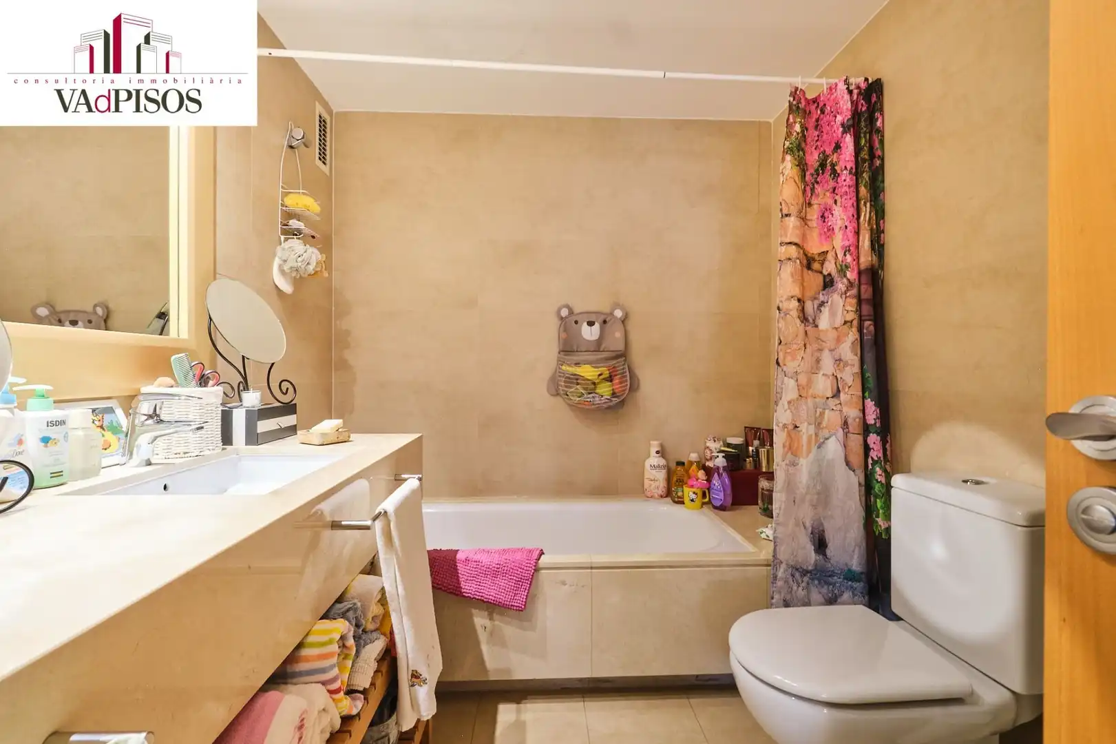 Baño de Piso en venta en Mataró con Aire acondicionado, Calefacción y Trastero