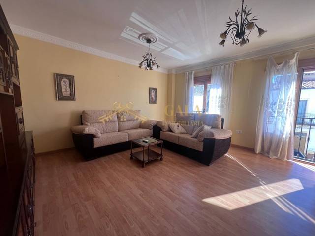 Casa-chalet en Alquiler en Casar de Cáceres