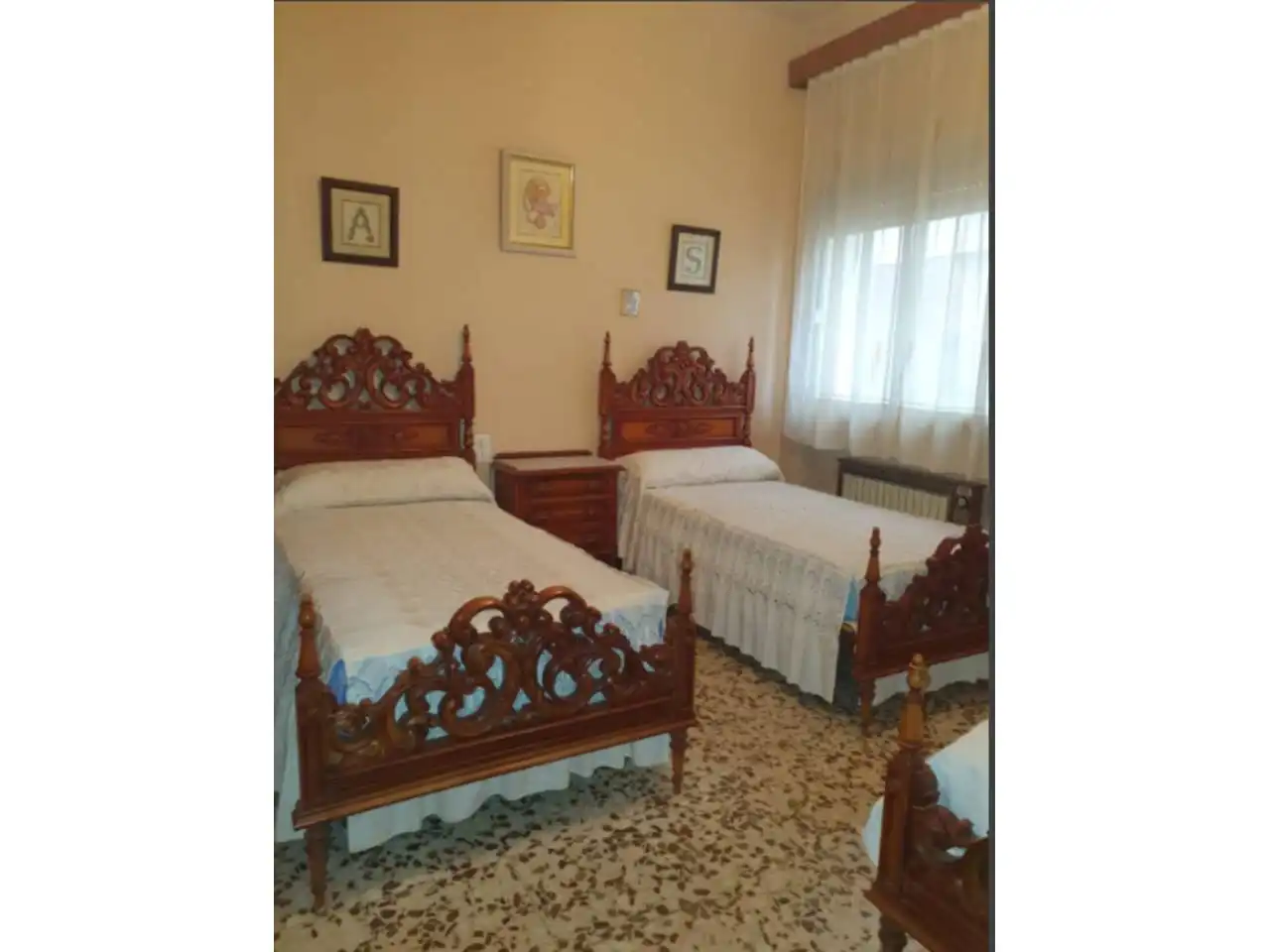Habitación de Piso en venta en Villanueva de la Serena con Calefacción, Terraza y Amueblado