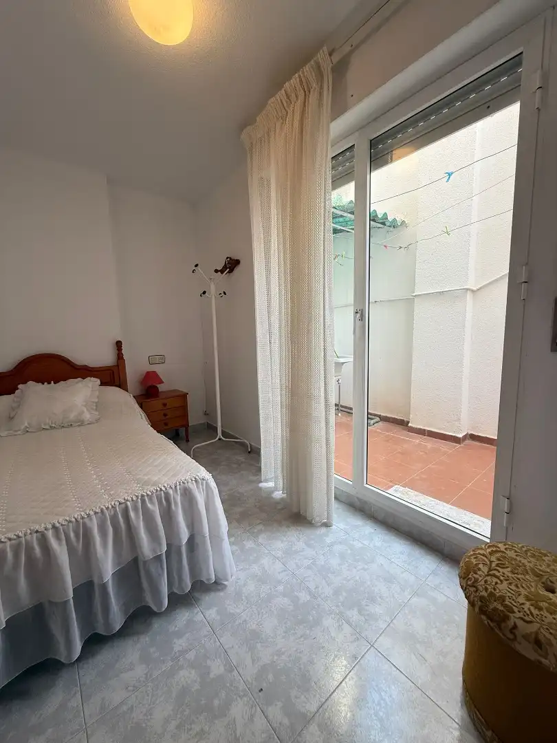 Habitación de Casa adosada en venta en Cartagena con Trastero, Amueblado y Horno