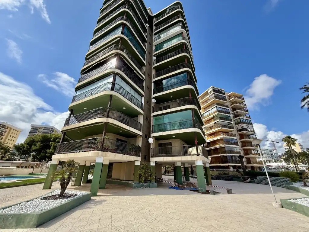 Apartament de lloguer a Avenida Ferrandis Salvador, Heliópolis