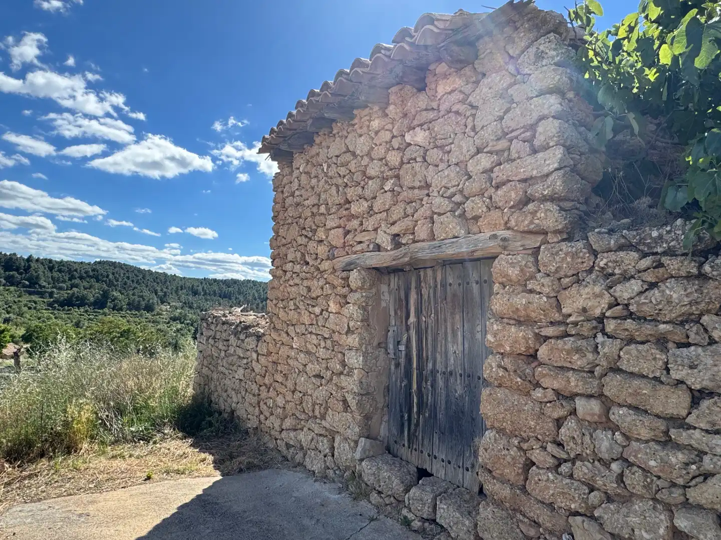 Casa rústica en venta en Calle Capdevila 34, imagen 2
