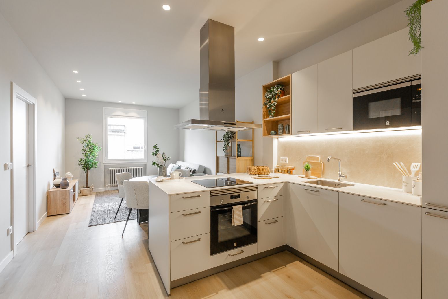 Kitchen of Flat for sale in  Pamplona / Iruña  with Heating