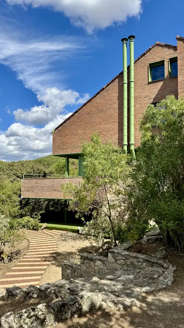 Vista exterior de Casa o xalet en venda en Collado Villalba amb Calefacció, Jardí privat i Terrassa