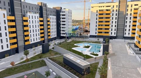 Foto 2 de Pis de lloguer a Felipe González Márquez, 12, Entrenúcleos, Sevilla
