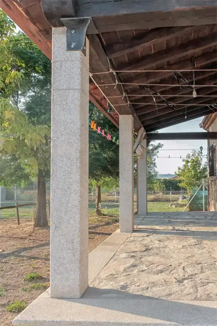 Terrassa de Finca rústica en venda en Coria amb Jardí privat, Traster i Moblat