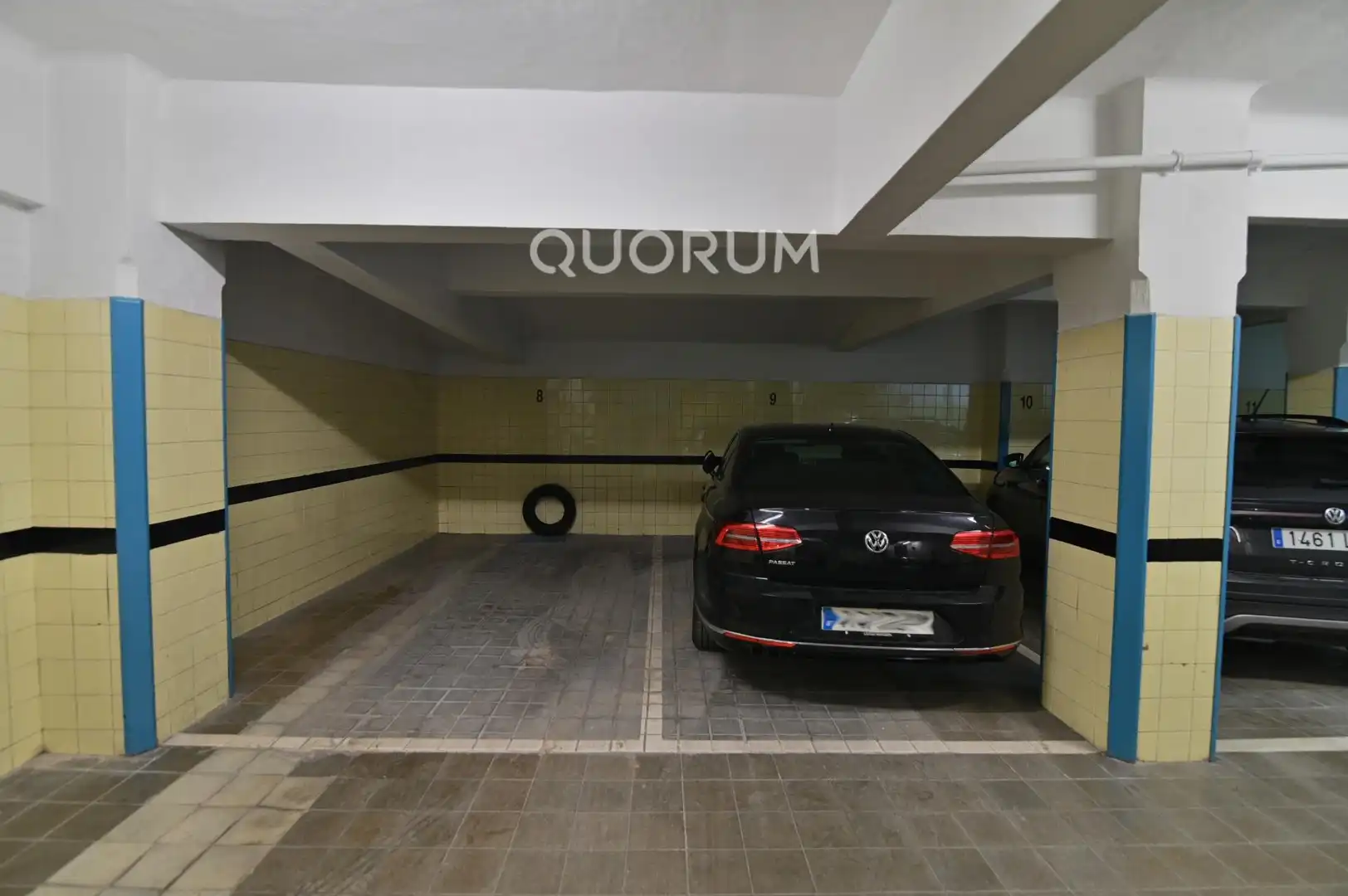 Parking de Piso en venta en Bilbao  con Terraza y Trastero