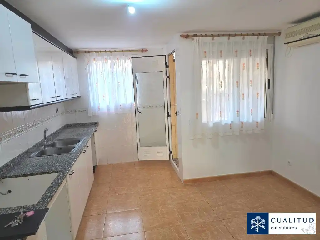 Cocina de Piso en venta en Vila-real con Aire acondicionado, Parquet y Terraza