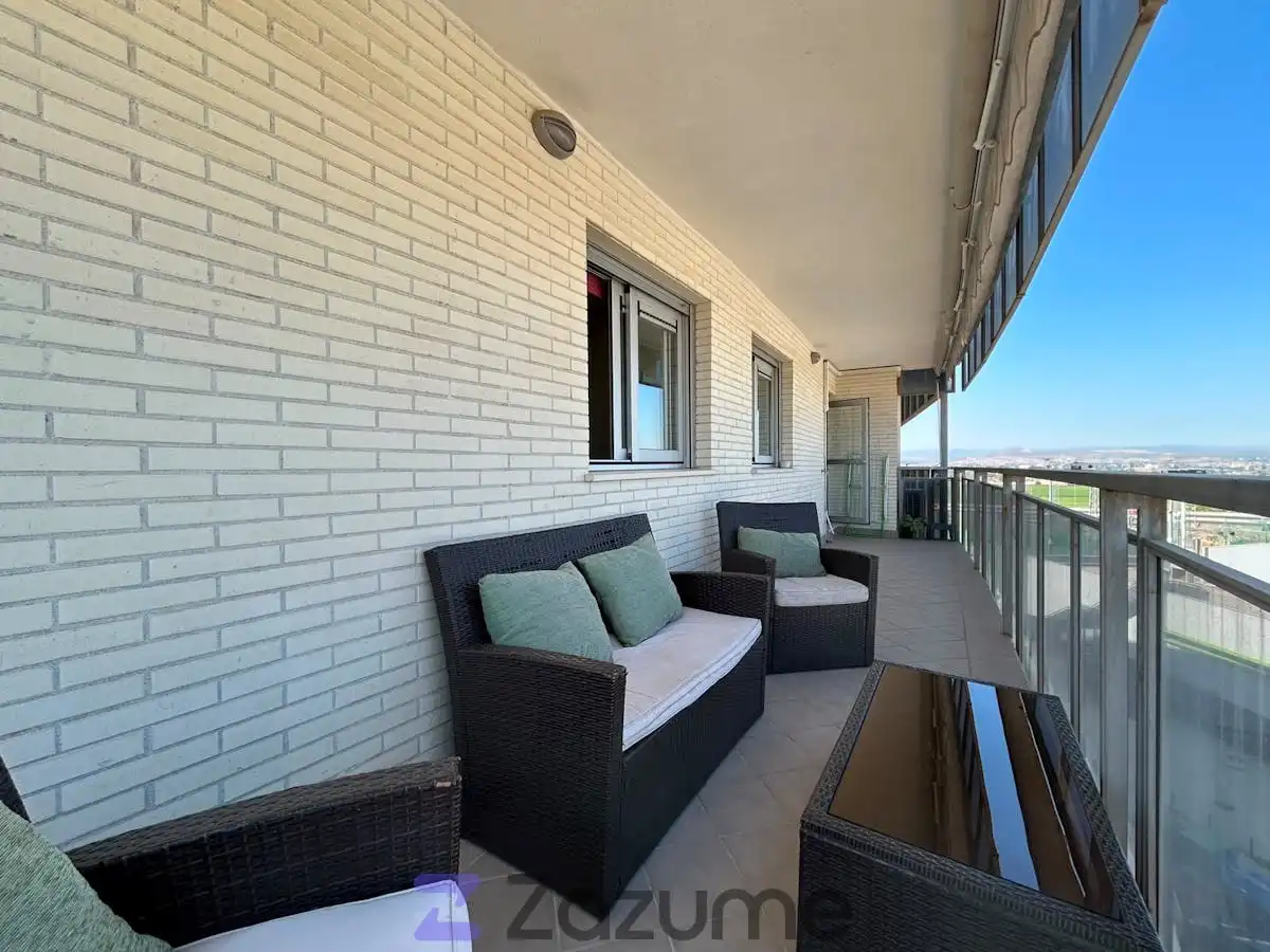 Terrace of Flat for rent in Granada  with Air Conditioner, Heating and Private garden